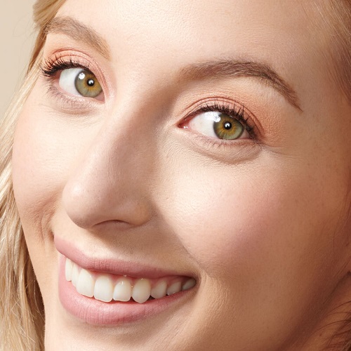 Younique Moodstruck Sculpt and Style Augenbrauenstift blond