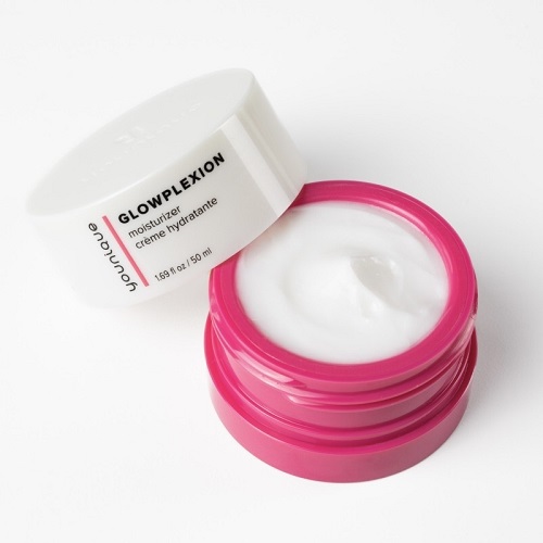 Younique Glowplexion Feuchtigkeitspflege